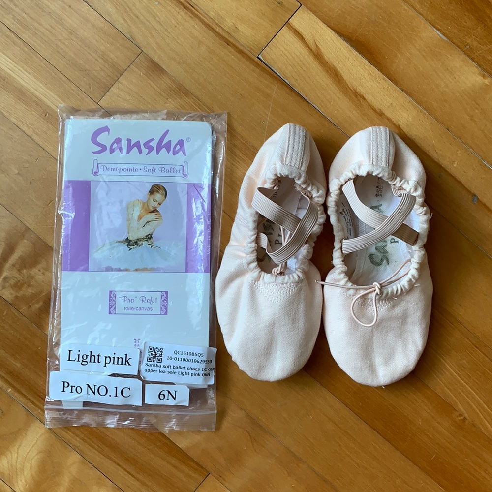 Professional Sansha Light Pink Ballet Shoes size 6